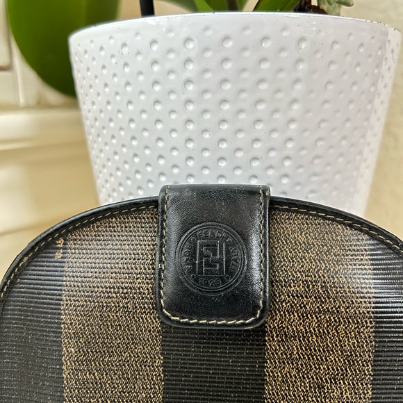 Fendi wallet - Picture 4 of 12
